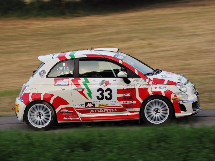  Abarth 500 R3T 2009 года  (фото 13 из 35)